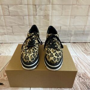 EUC Wishbone Leopard Print Lace-Up Platform Sneakers sz 7.5